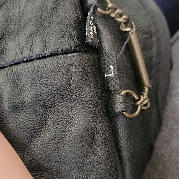 Leather coat - Picture 11 of 11